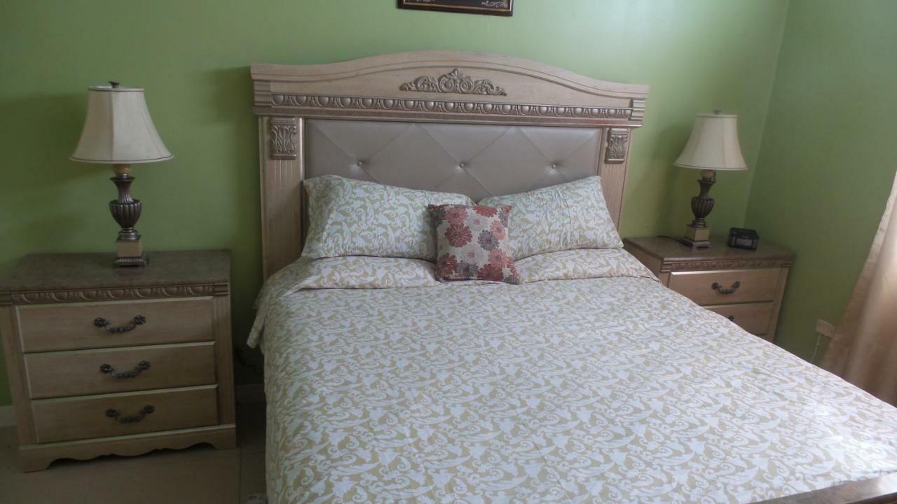 Morgan' S Two Bedroom Retreat Ellis Caymanas Dış mekan fotoğraf